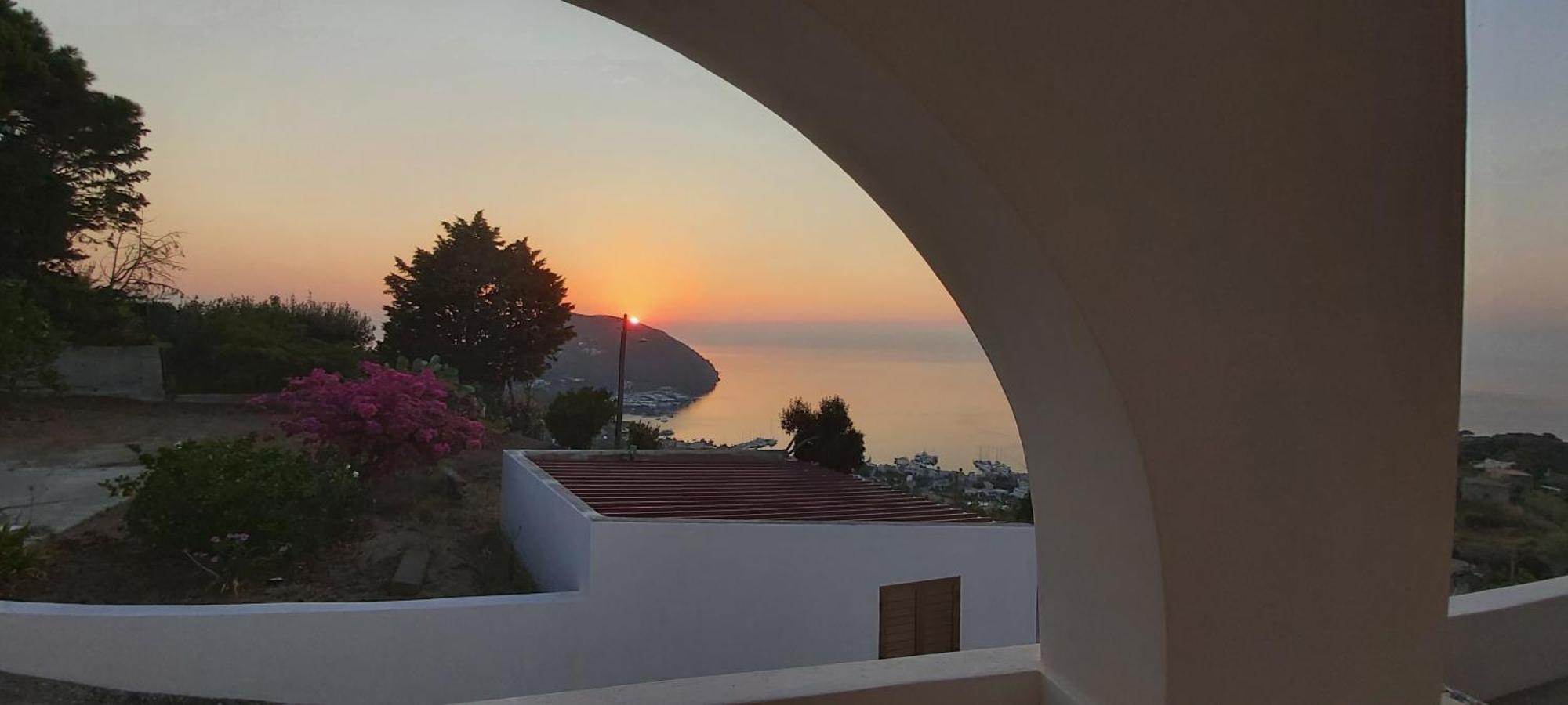 Casa Tra Cielo E Mare Bed & Breakfast Lipari  Bagian luar foto